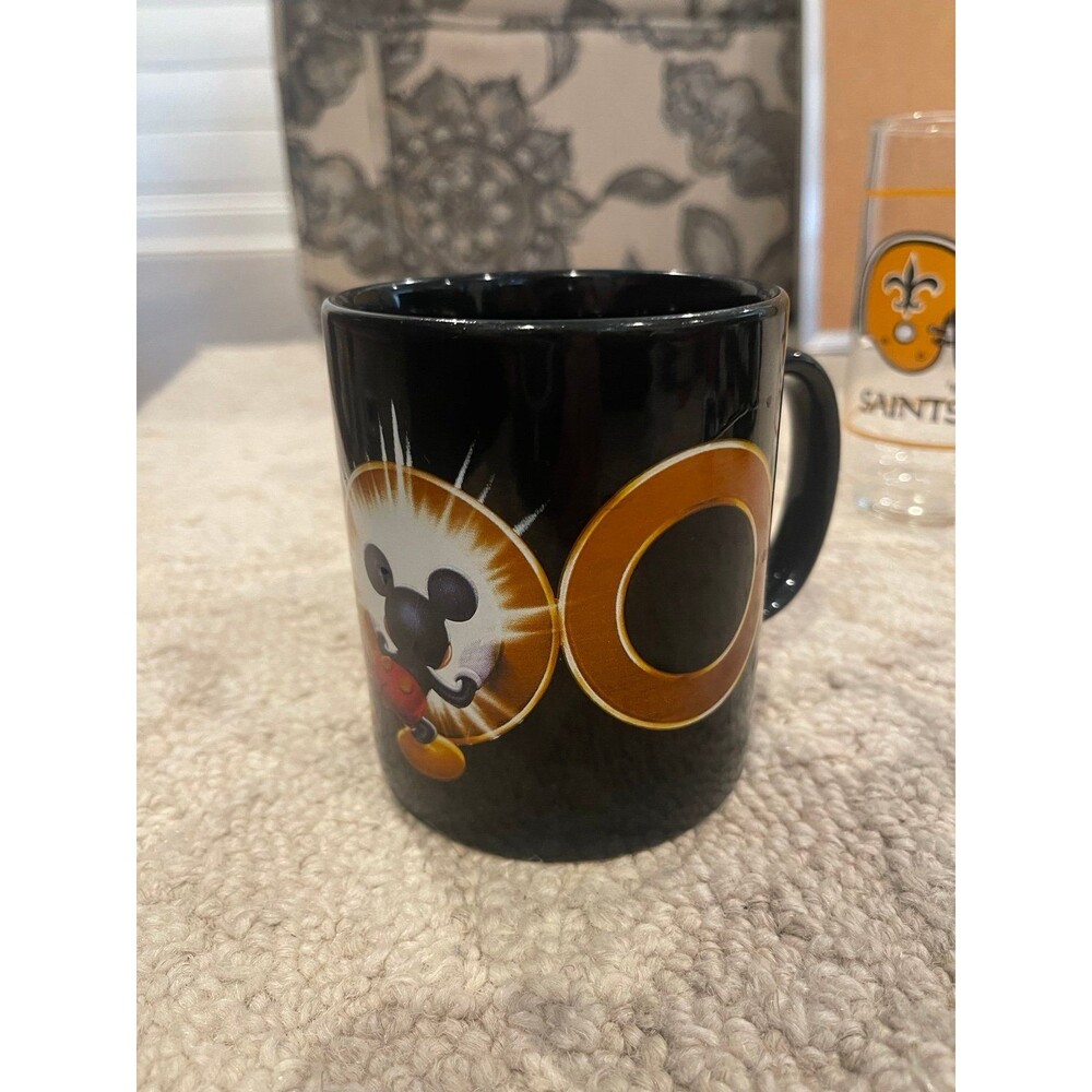 2000 Disney Store Mickey Mouse mug 16oz